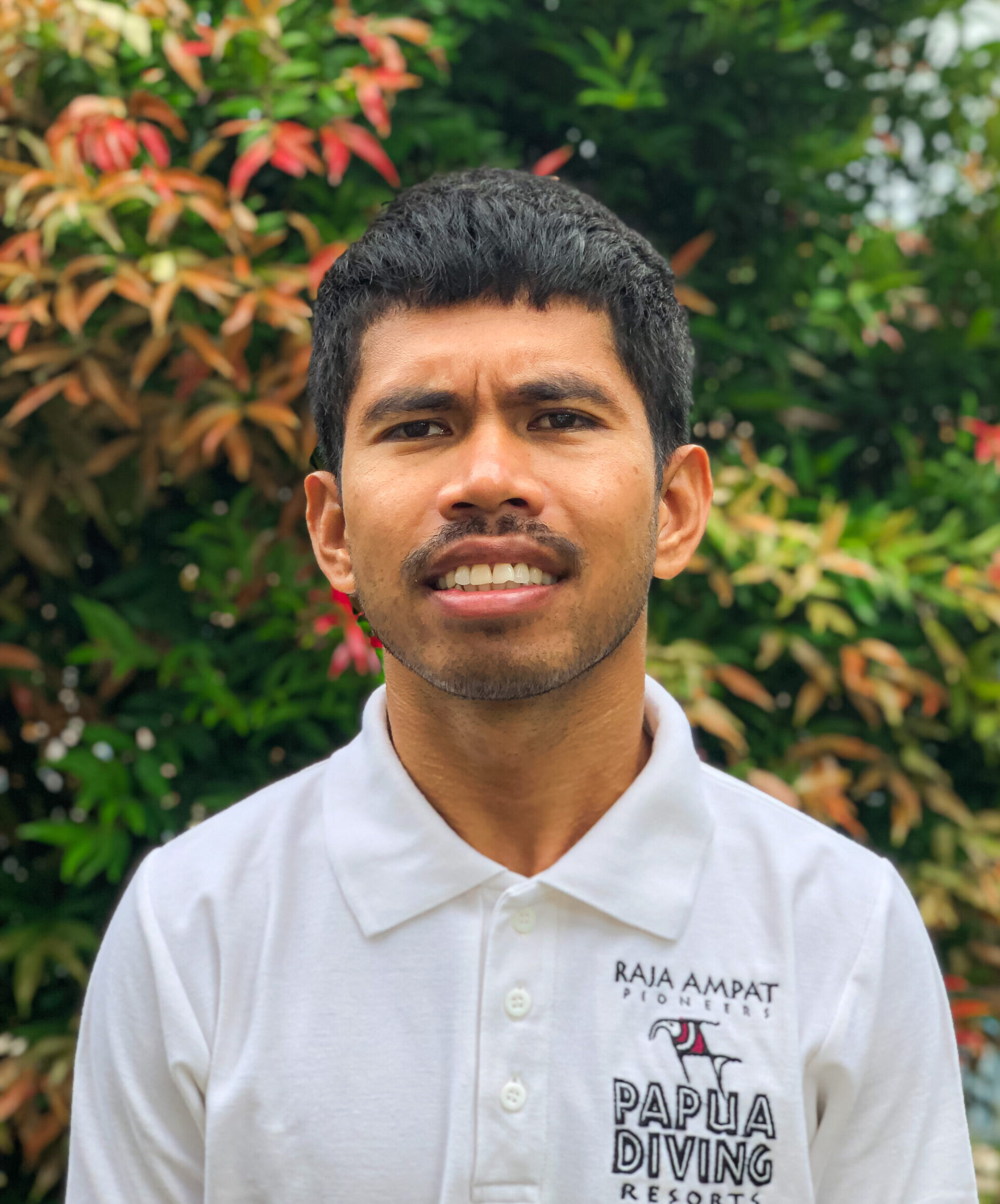 asri papua diving resorts team