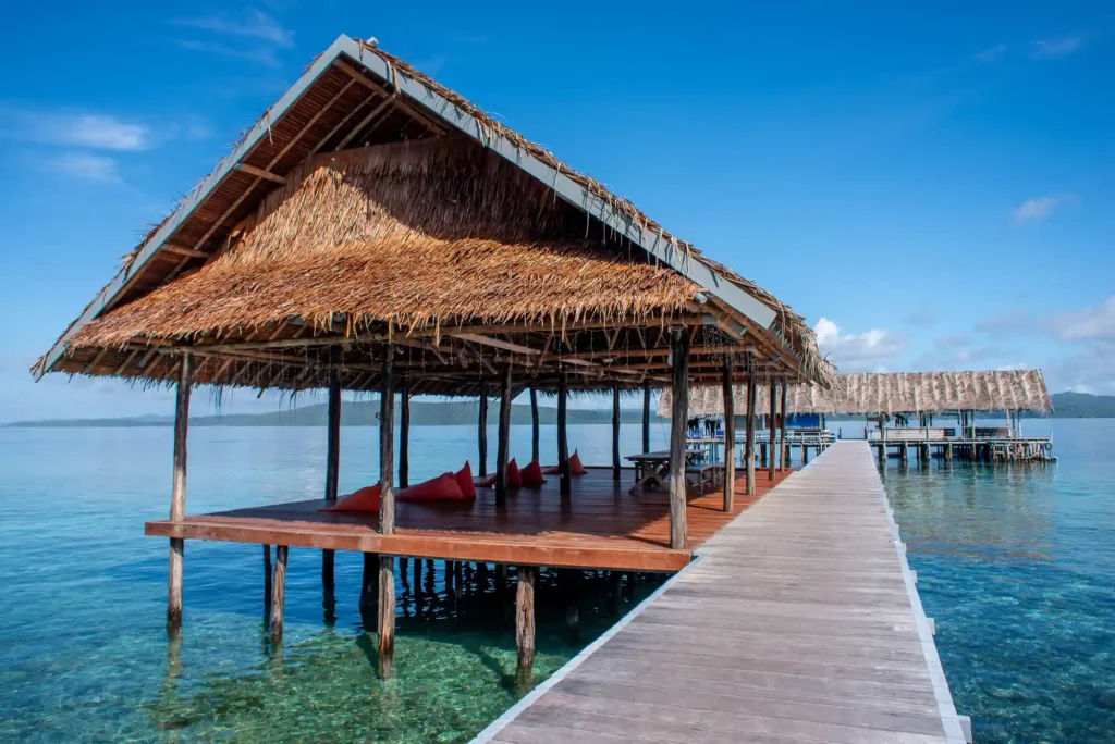 papua diving resorts facilities